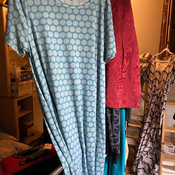 Dress - Picture 2 of 2